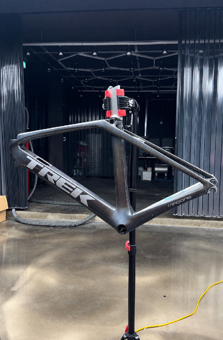 Trek Madone 7 Series (울테그라11단) · 사진 1